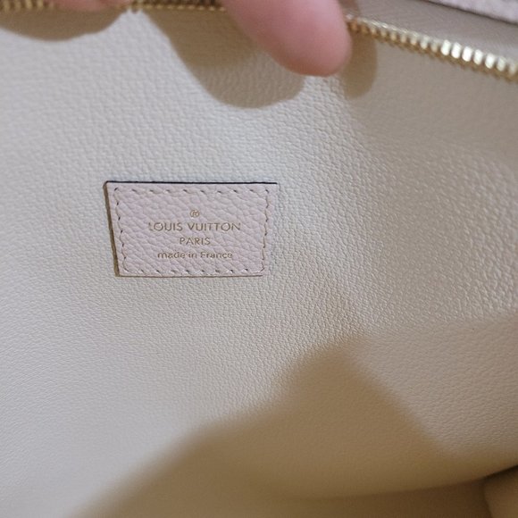 Authentic NWT Louis Vuitton Toiletry Pouch 26 Limited Edition 21 - Picture 5 of 5